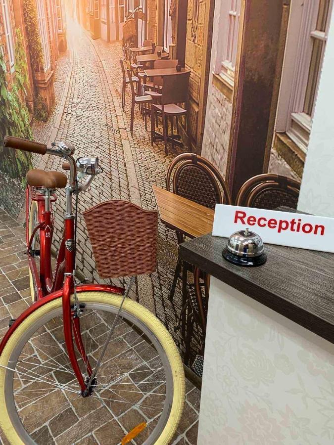 Hotel Rover Λβιβ Εξωτερικό φωτογραφία