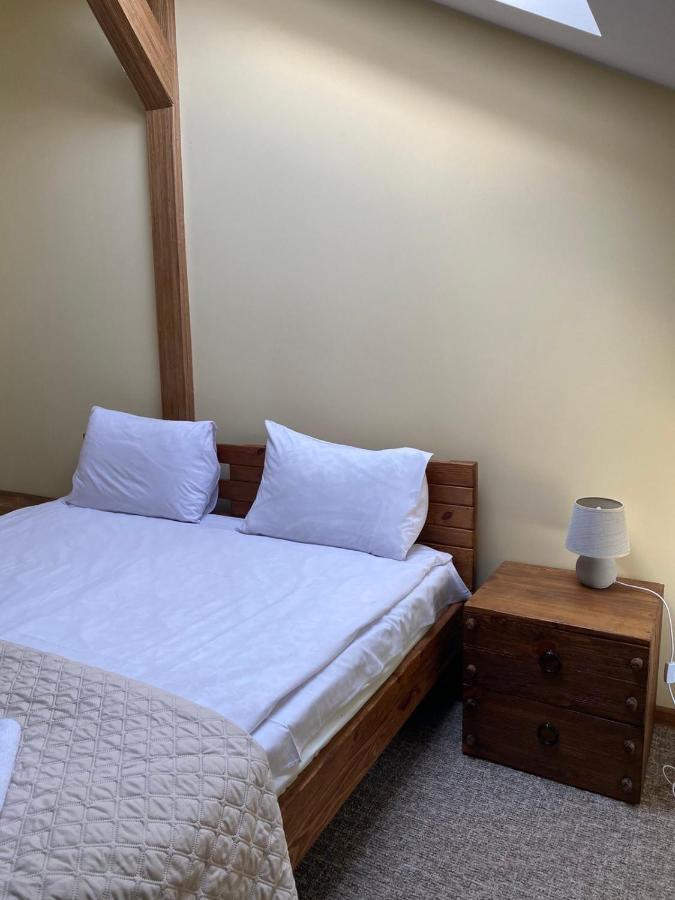 Hotel Rover Λβιβ Εξωτερικό φωτογραφία