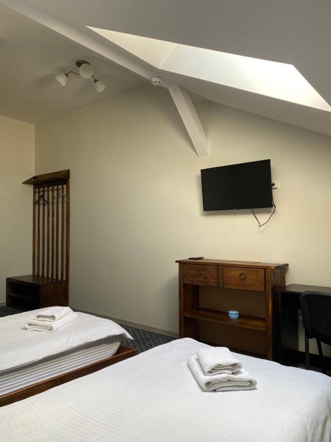 Hotel Rover Λβιβ Εξωτερικό φωτογραφία