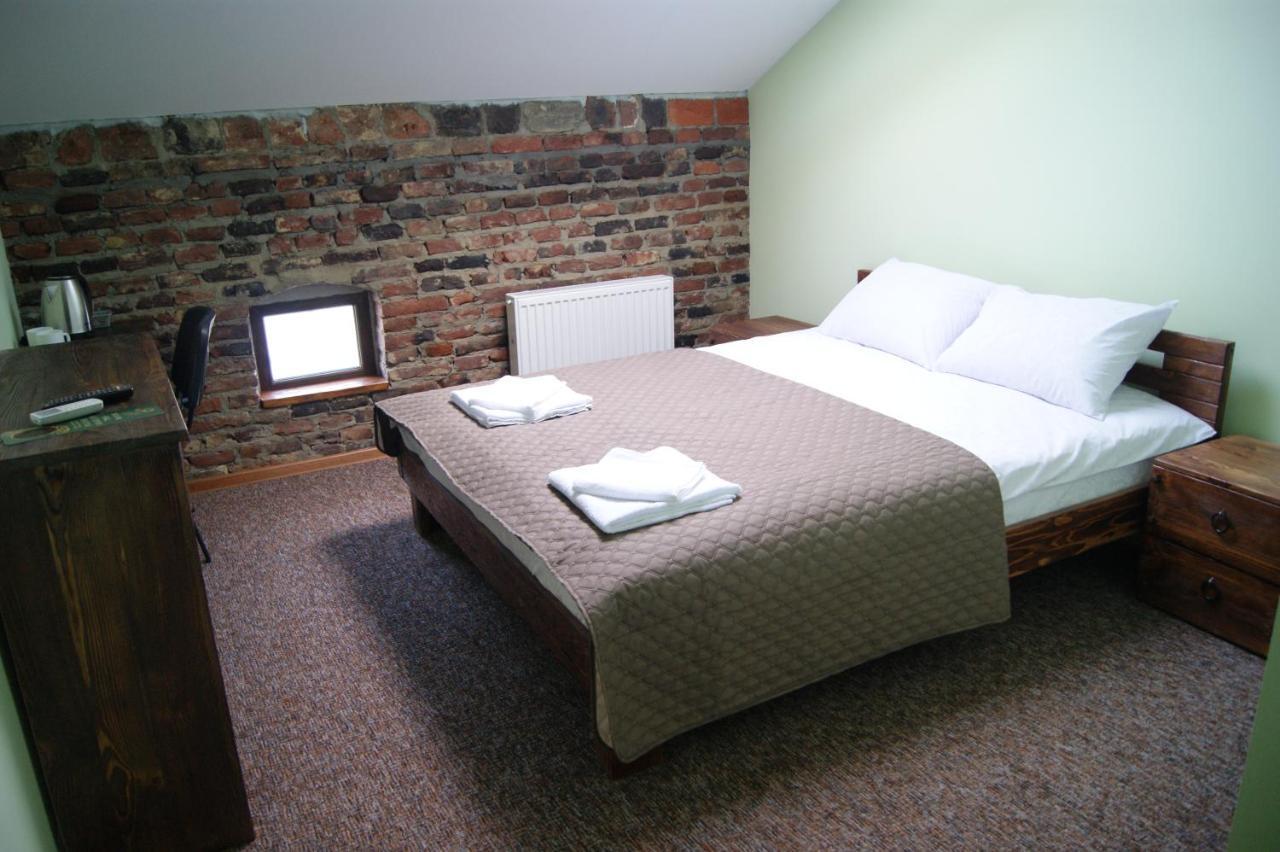 Hotel Rover Λβιβ Εξωτερικό φωτογραφία