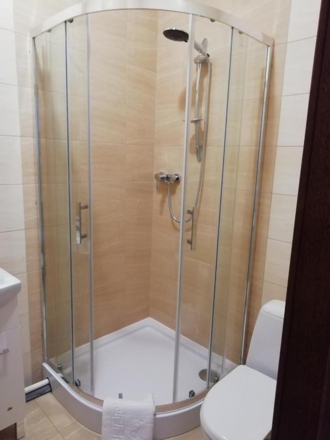 Hotel Rover Λβιβ Εξωτερικό φωτογραφία